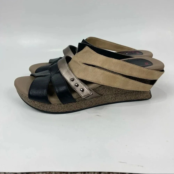 NEW Modzori Myra Mid Wedge Reversible Multi Wear Slip On Sandals Size 10 - Picture 4 of 11